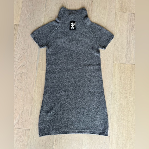 FENDI ⭐️ Wool Winter Knit Mini Dress Sz 40IT/4US Pristine Condition - Picture 5 of 8